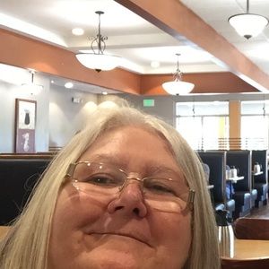 Meet your Posher, Phyllis